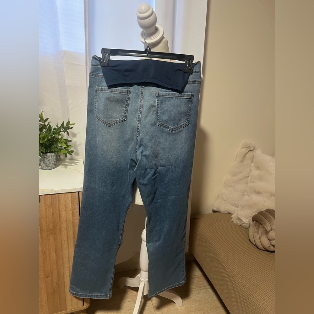 Maternity jeans - Picture 2 of 3